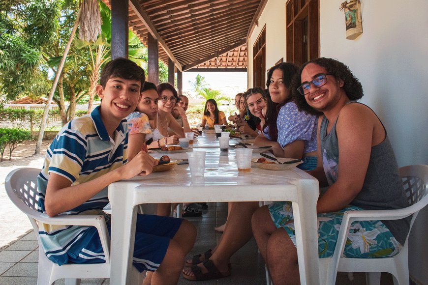 Encontro de Formação: estudantes da 3ª série A do Ensino Médio vivenciam momentos de fé e lazer