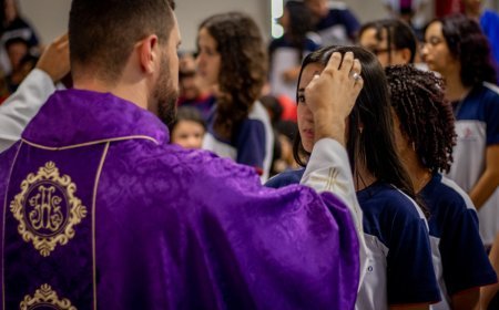 Colégio Salesiano Aracaju realiza a imposição das cinzas