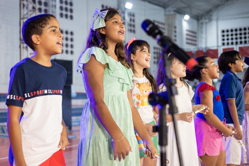 Emoção e carinho marcam o Dia das Mães no Colégio Salesiano Aracaju