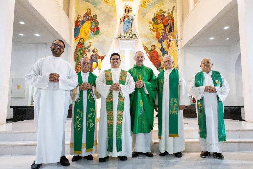 Visita extraordinária do Pe. Gabriel Romero em Aracaju